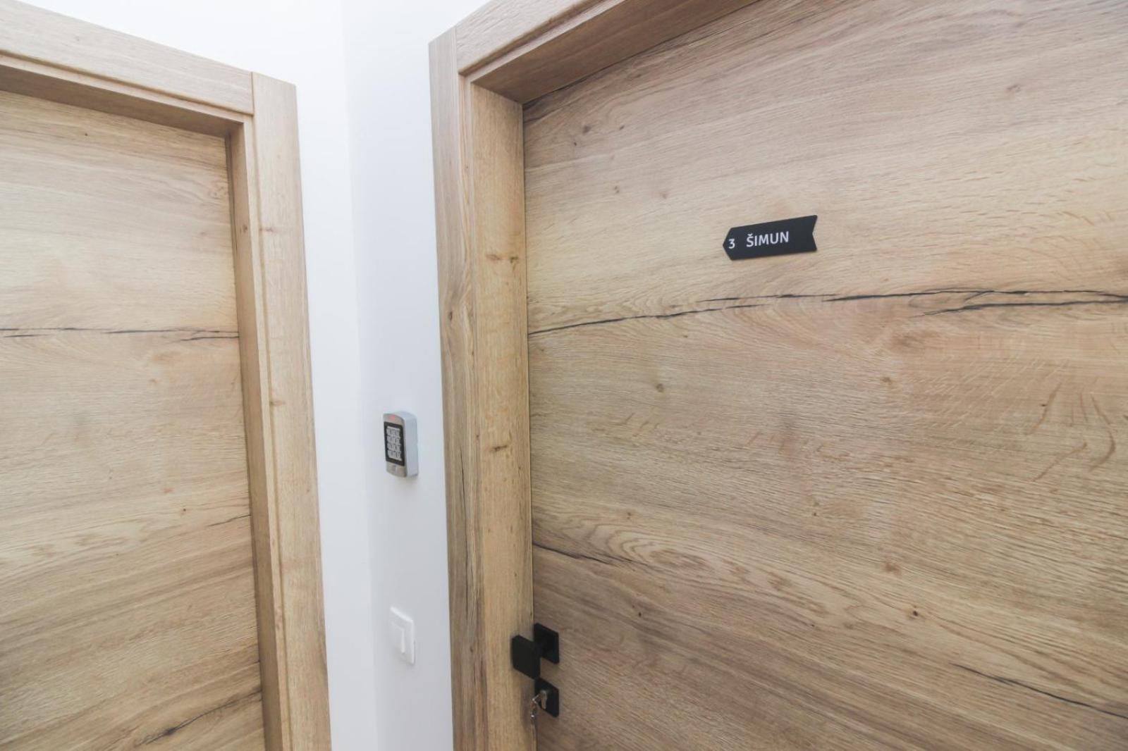 Rooms Zemunik Donji Zemunik Eksteriør billede