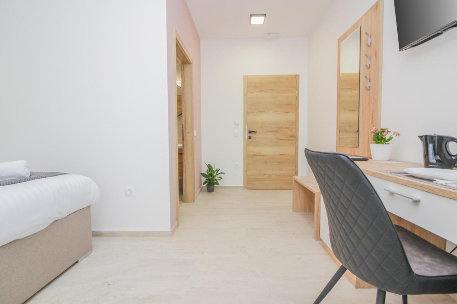 Rooms Zemunik Donji Zemunik Eksteriør billede